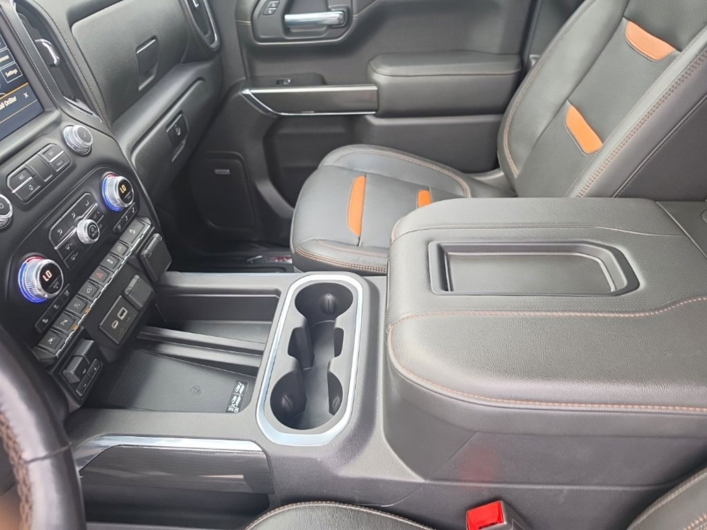 Used 2021 GMC Sierra 1500 AT4 w/ AT4 Value Package AWD/4WD image 19