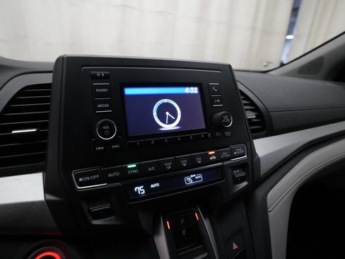 Used 2019 Honda Odyssey LX image 6