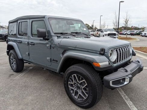 New 2026 Jeep Wrangler Sahara image 16