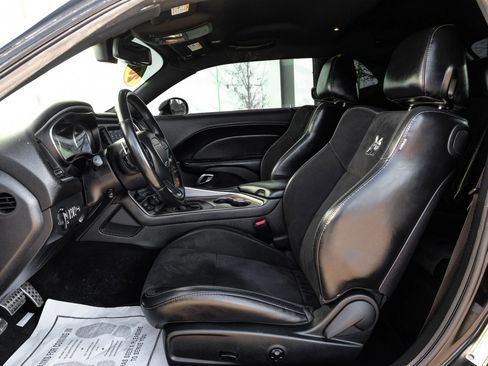 Used 2019 Dodge Challenger R/T Scat Pack w/ Dynamics Package image 4