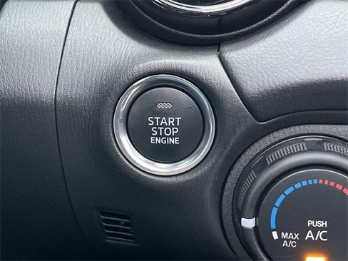 Used 2025 MAZDA MX-5 Miata RF Club image 24