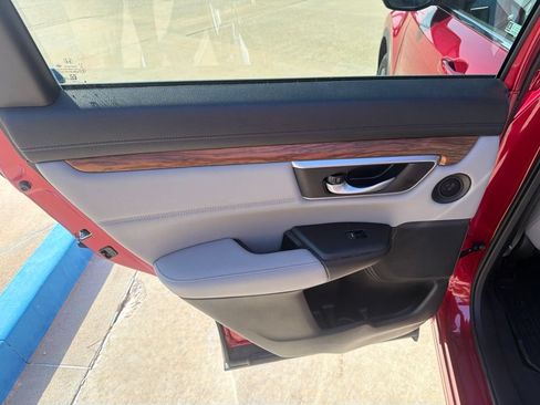 Used 2022 Honda CR-V Touring image 25