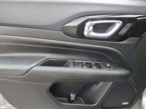 Used 2023 Jeep Compass High Altitude image 14