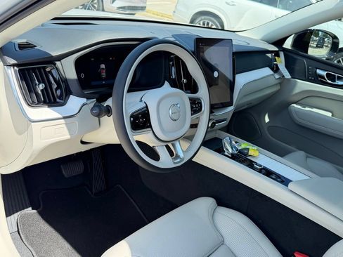 New 2026 Volvo XC60 B5 Ultra w/ Protection Package Premier AWD/4WD image 14