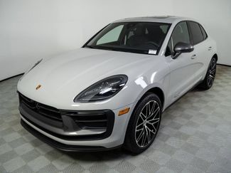 New 2026 Porsche Macan Turbo video 1