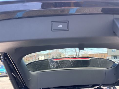 New 2026 Volkswagen Tiguan SE image 14