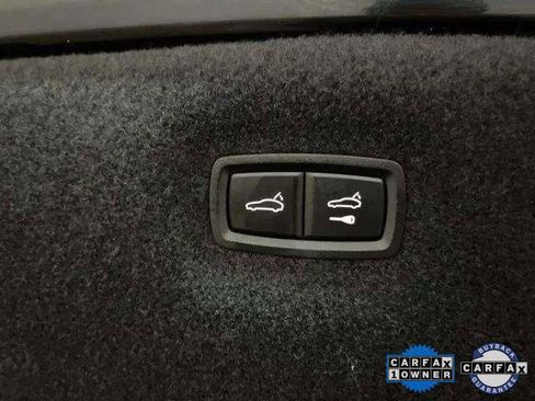 Used 2022 Audi e-tron GT Premium Plus image 93