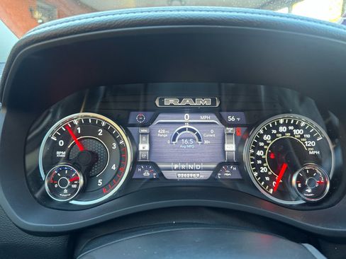 Used 2024 RAM 2500 Laramie image 10