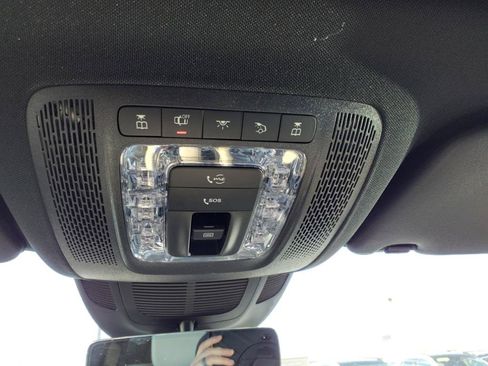 Used 2025 Mercedes-Benz GLE 450 4MATIC image 20