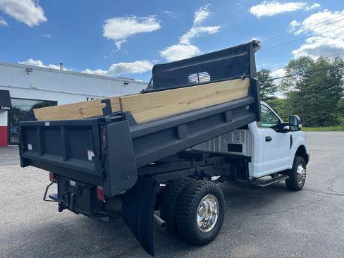 Used 2017 Ford F350 XL w/ Power Equipment Group AWD/4WD image 6