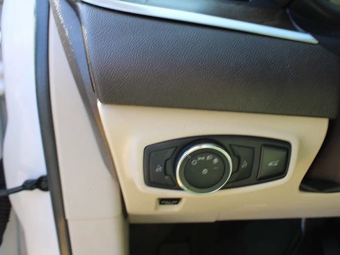 Used 2019 Lincoln MKC Reserve image 91