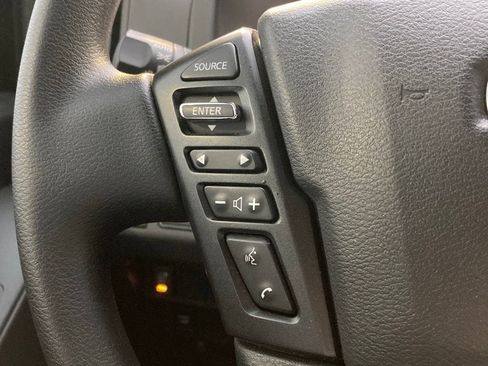 Used 2025 Nissan Frontier S image 14