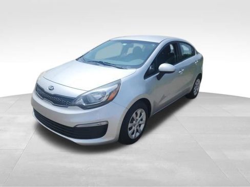 Used 2017 Kia Rio LX FWD image 7