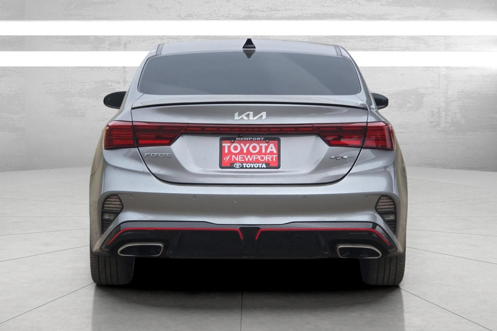 Used 2023 Kia Forte GT FWD image 5