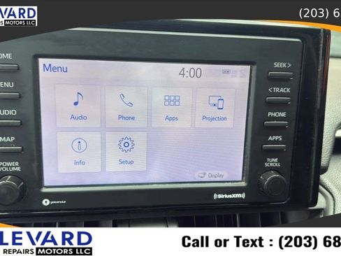 Used 2021 Toyota RAV4 XLE AWD/4WD image 12
