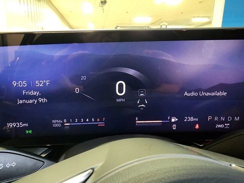 Certified 2025 Buick Envision Preferred image 23