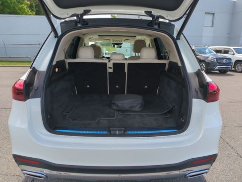 Certified 2024 Mercedes-Benz GLE 450e 4MATIC image 33