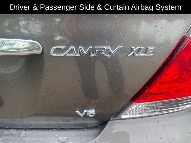 Used 2005 Toyota Camry LE FWD image 4