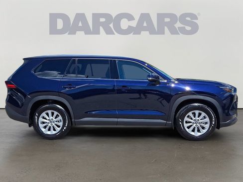 Used 2026 Toyota Grand Highlander AWD image 7