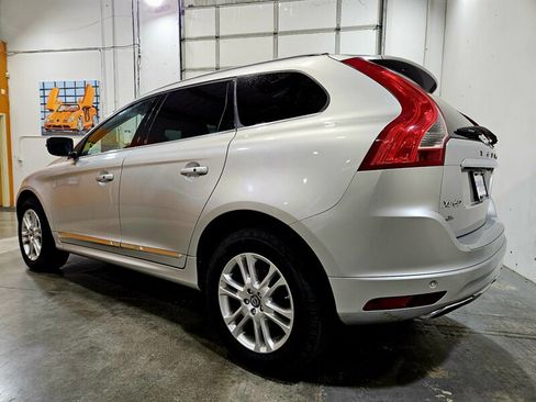 Used 2015 Volvo XC60 T5 AWD/4WD image 7