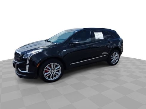Certified 2022 Cadillac XT5 Sportv w/ Technology Package AWD/4WD image 4
