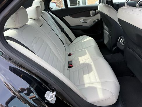 Used 2015 Mercedes-Benz C 400 4MATIC image 21
