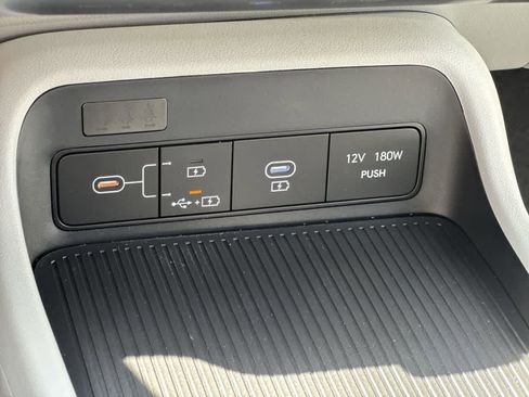New 2025 Hyundai Kona SE FWD image 29