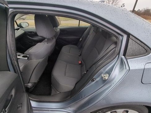 Certified 2022 Toyota Corolla LE image 11