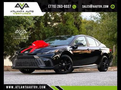 Used 2025 Toyota Camry SE