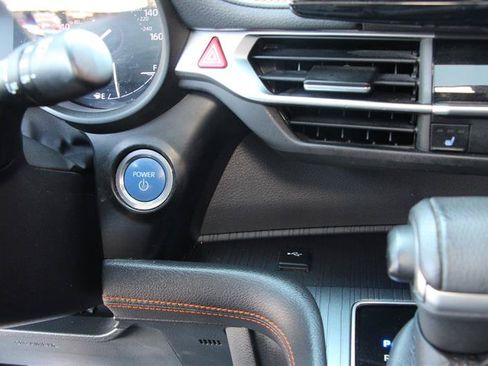 Used 2021 Toyota Sienna XSE AWD/4WD image 32