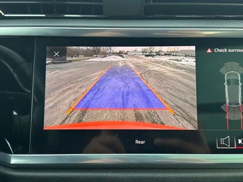 Used 2021 Audi Q3 2.0T Premium Plus w/ Premium Plus Package image 21