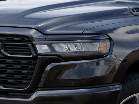 New 2025 RAM 1500 Tradesman image 28
