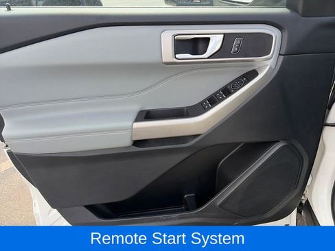 Used 2024 Ford Explorer XLT w/ Equipment Group 202A image 19