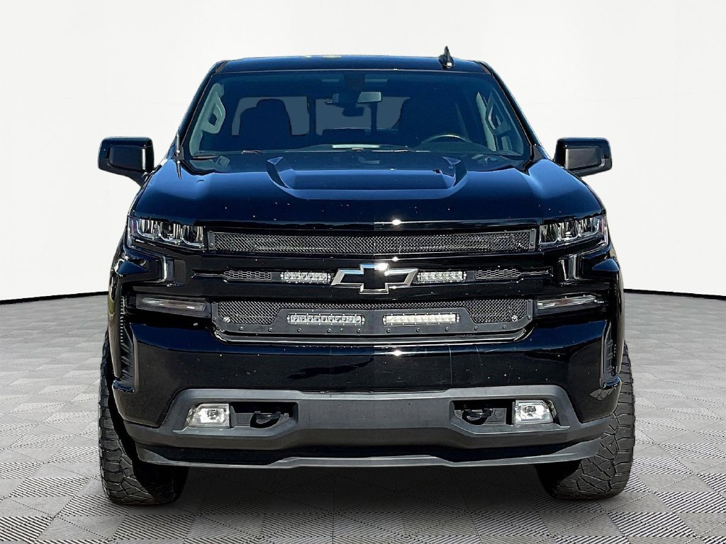 Used 2019 Chevrolet Silverado 1500 RST w/ All-Star Edition AWD/4WD image 2
