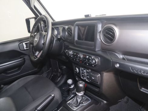 Used 2020 Jeep Wrangler Unlimited Sport S AWD/4WD image 36
