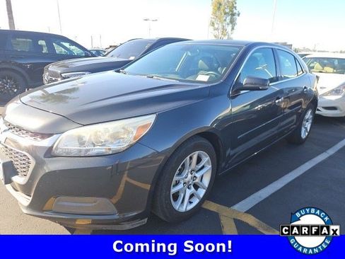 Used 2015 Chevrolet Malibu LT w/ Power Convenience Package FWD image 1