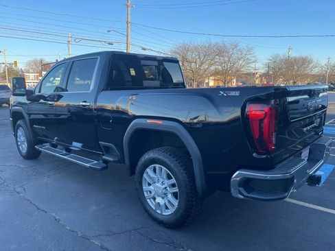 Used 2020 GMC Sierra 2500 SLT w/ SLT Premium Plus Package image 4