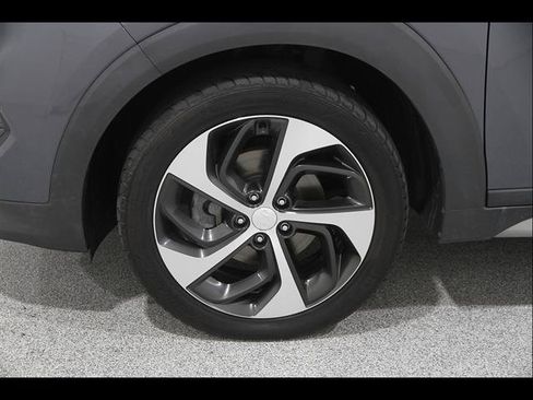 Used 2018 Hyundai Tucson Sport w/ Cargo Package FWD image 20