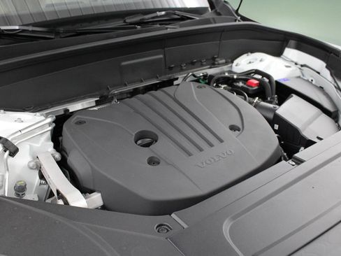 New 2026 Volvo XC90 B5 Core AWD/4WD image 47
