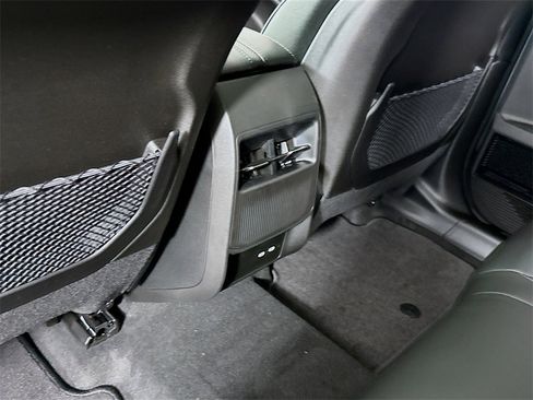 Used 2025 Jeep Wagoneer S Limited image 28