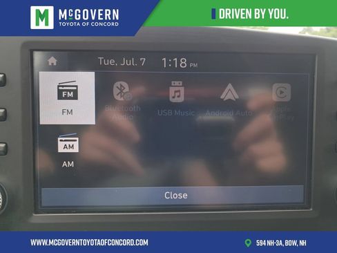 Used 2024 Hyundai Elantra SE FWD image 32