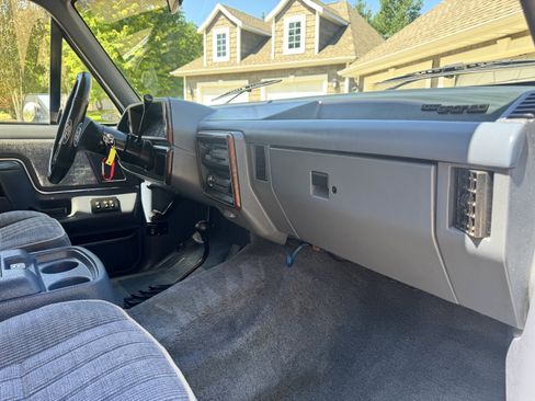 Used 1989 Ford Bronco AWD/4WD image 19