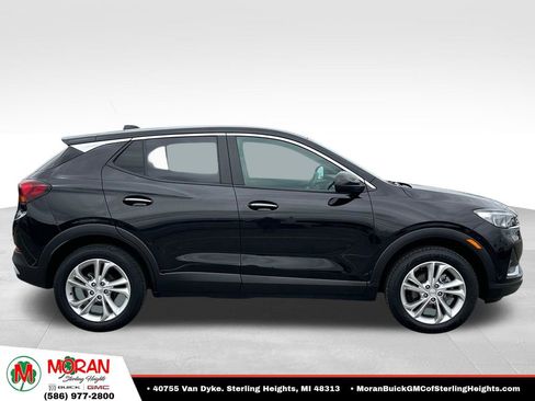 Used 2023 Buick Encore GX Preferred w/ Cold Weather Comfort Package AWD/4WD image 6