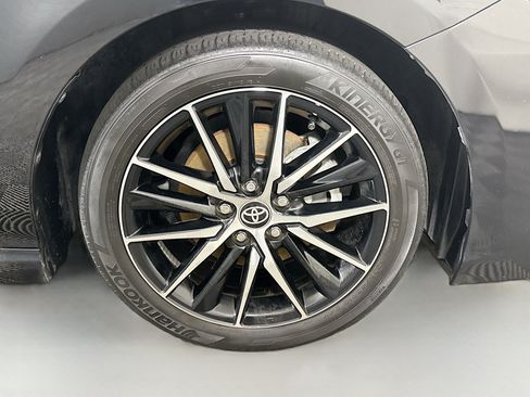 Used 2023 Toyota Camry SE FWD image 31
