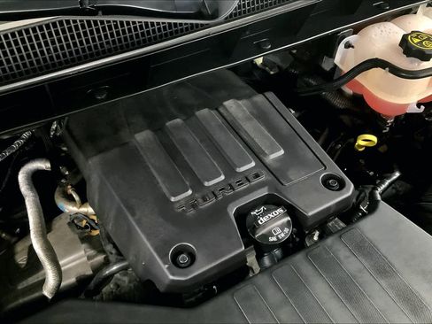 Used 2021 Chevrolet Silverado 1500 Custom image 31