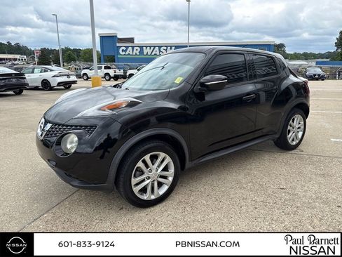 Used 2016 Nissan Juke S FWD image 13