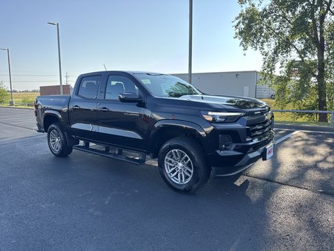New 2026 Chevrolet Colorado LT w/ LT Convenience Package RWD image 32