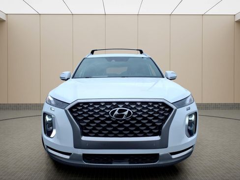Used 2022 Hyundai Palisade Calligraphy w/ Cargo Package FWD image 3