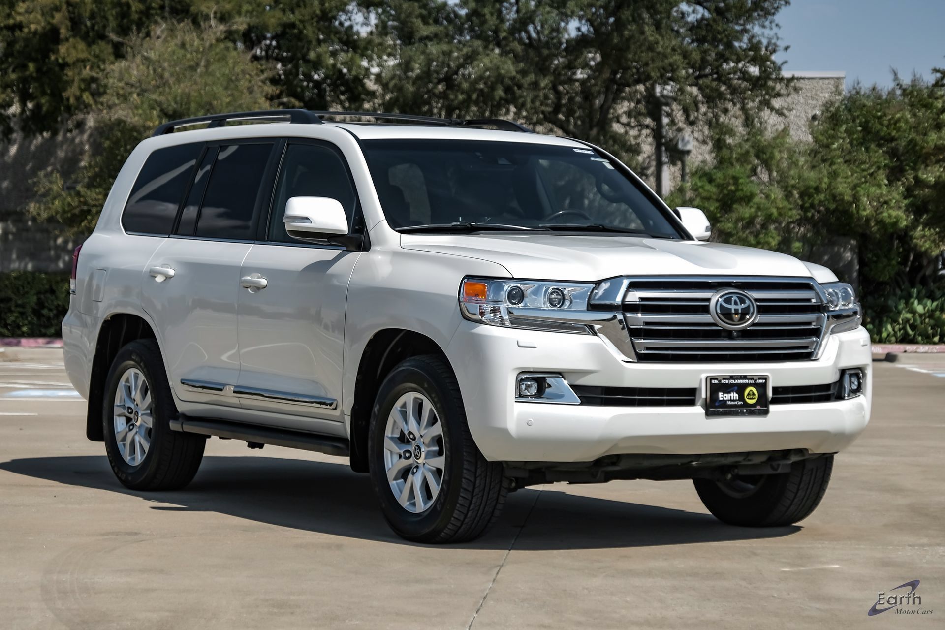 Used 2020 Toyota Land Cruiser AWD/4WD image 23