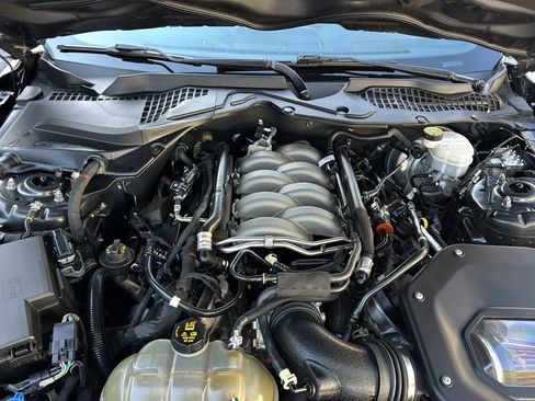 Used 2020 Ford Mustang GT image 37